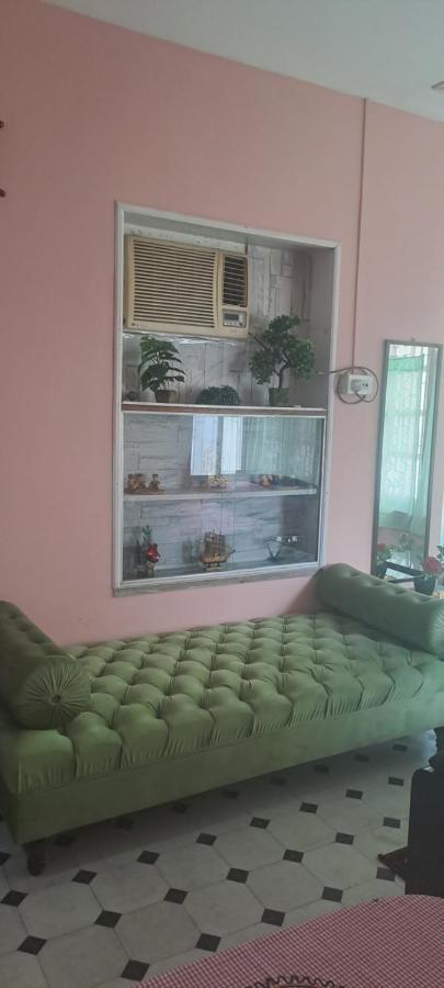 A Home Away From Home 콜카타 외부 사진