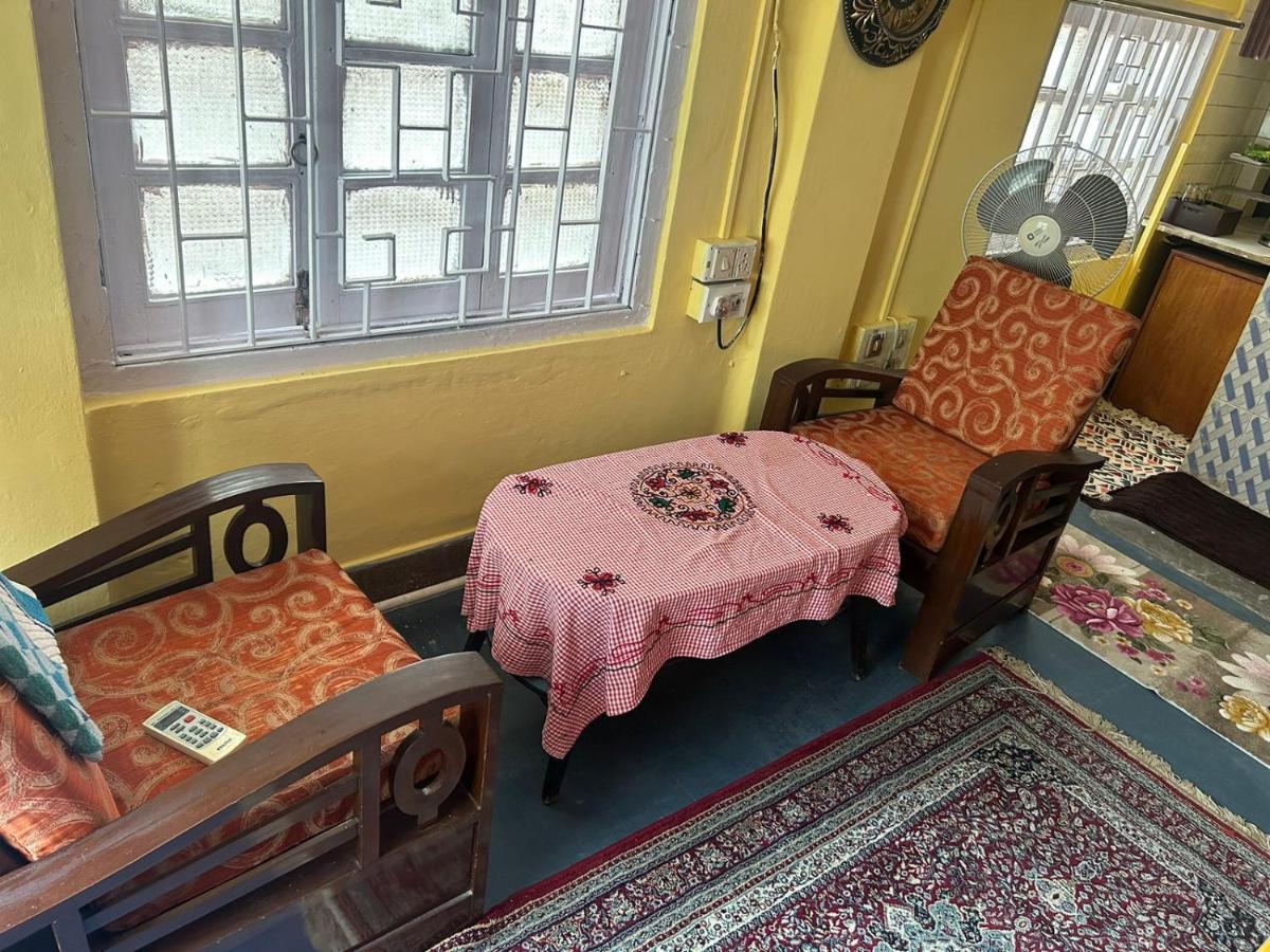 A Home Away From Home 콜카타 외부 사진